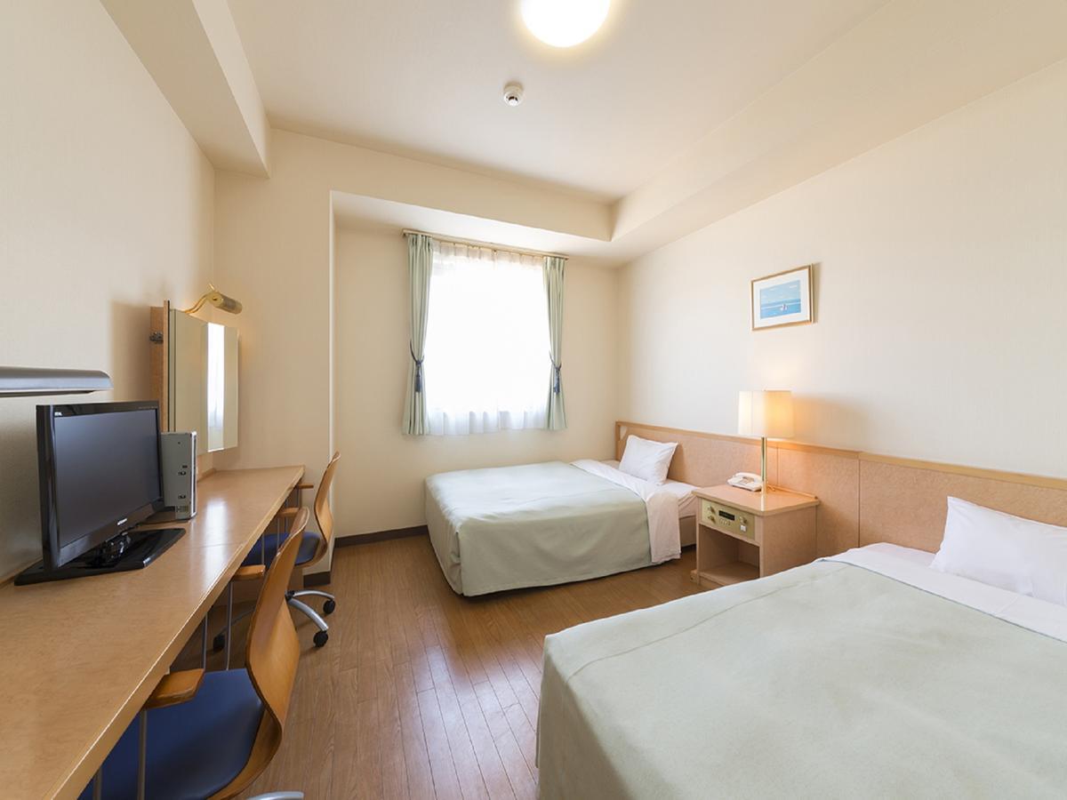 Oyo Teine Station Hotel Sapporo Exterior photo